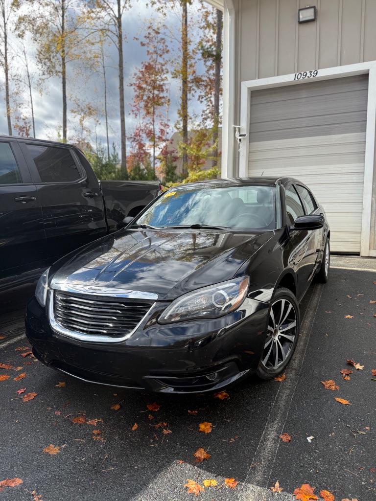 2013 Chrysler 200 Touring