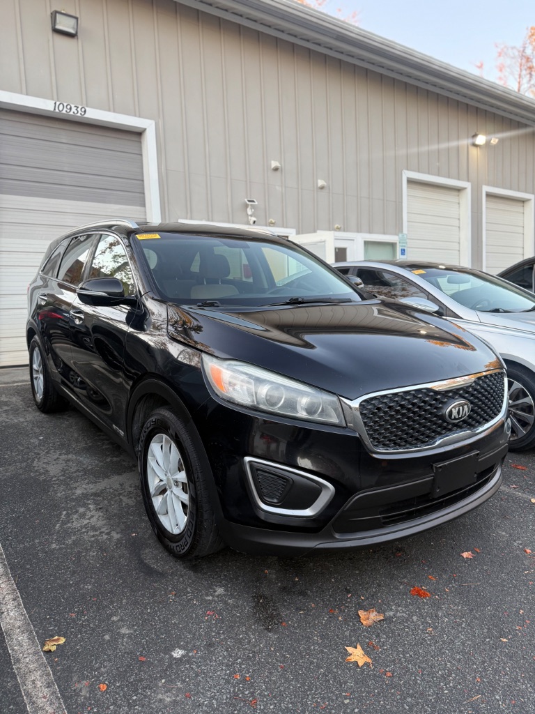 2016 Kia Sorento LX
