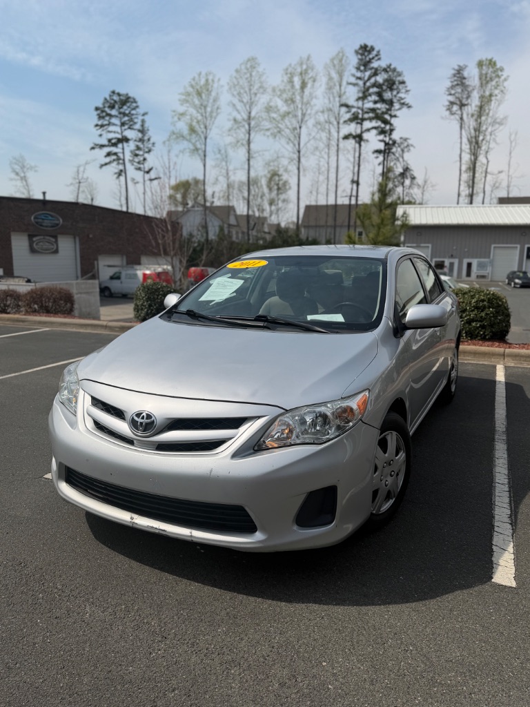 2011 Toyota Corolla LE